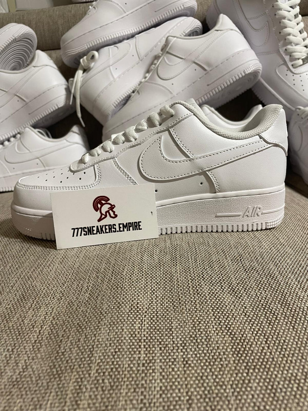 Nike Air Force 1 Triple White