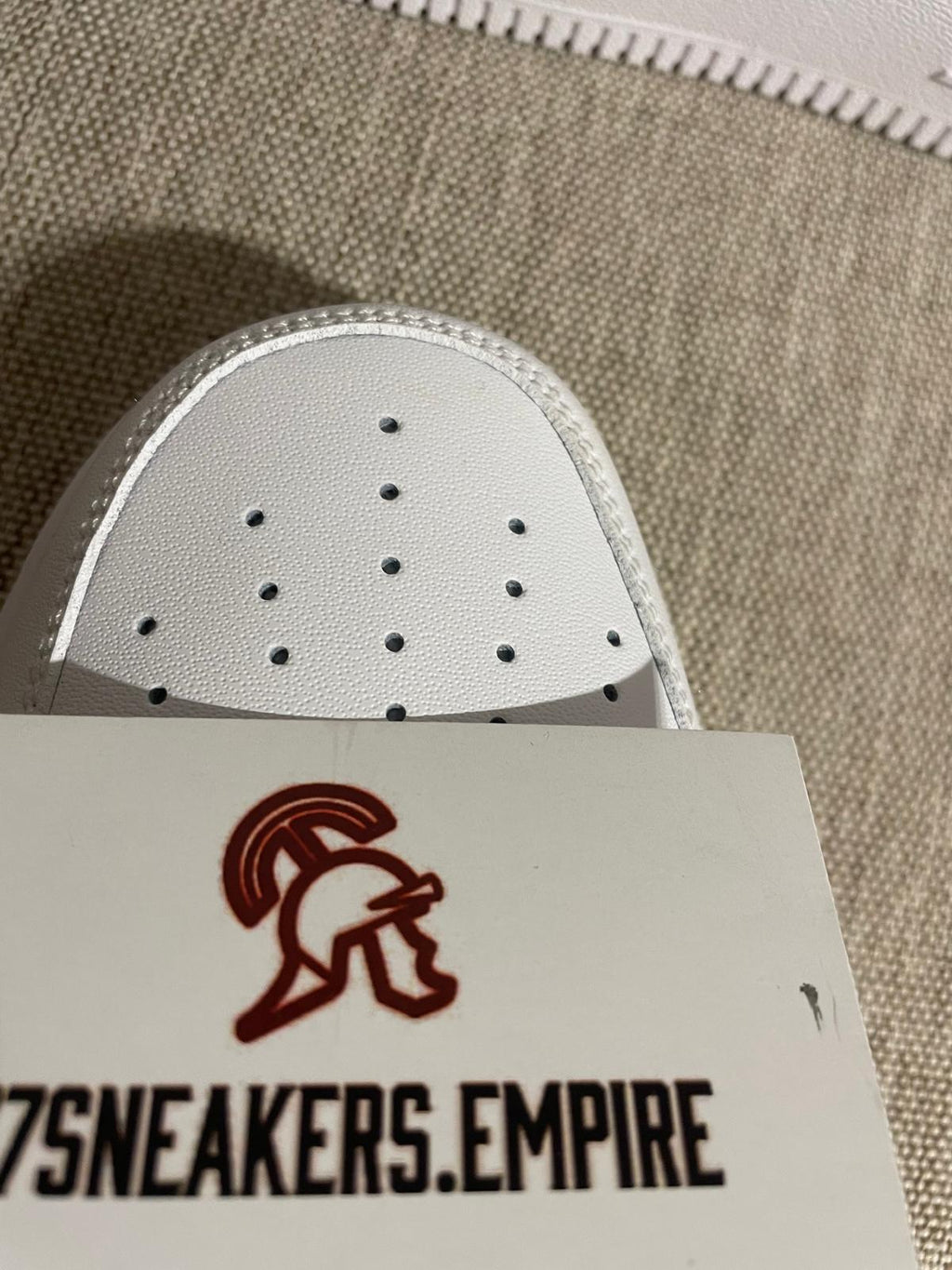 Nike Air Force 1 Triple White