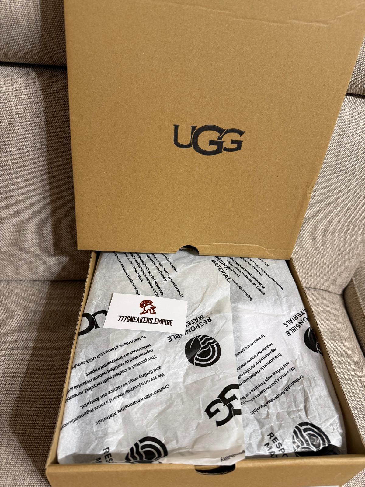 Ghete UGG Mini Platform Negre