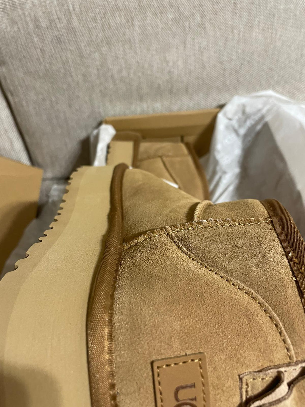 Ghete UGG Mini Platform Classic